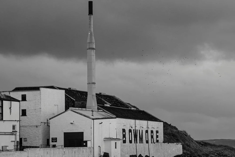 THE WHISKY CHRONICLES: Our Comprehensive Guide to Good Whisk(e)y in 2025