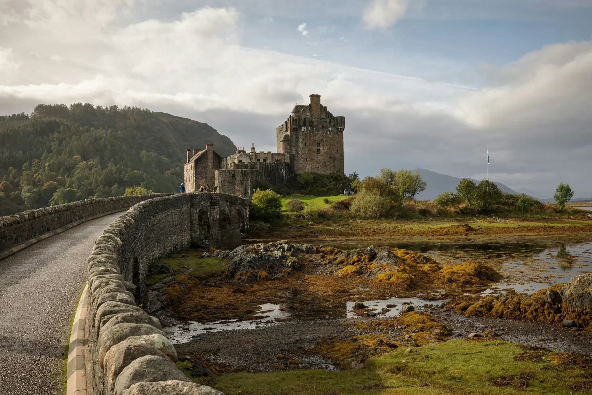 Eternal Stone: The Architectural Legacy of Highland Castles
