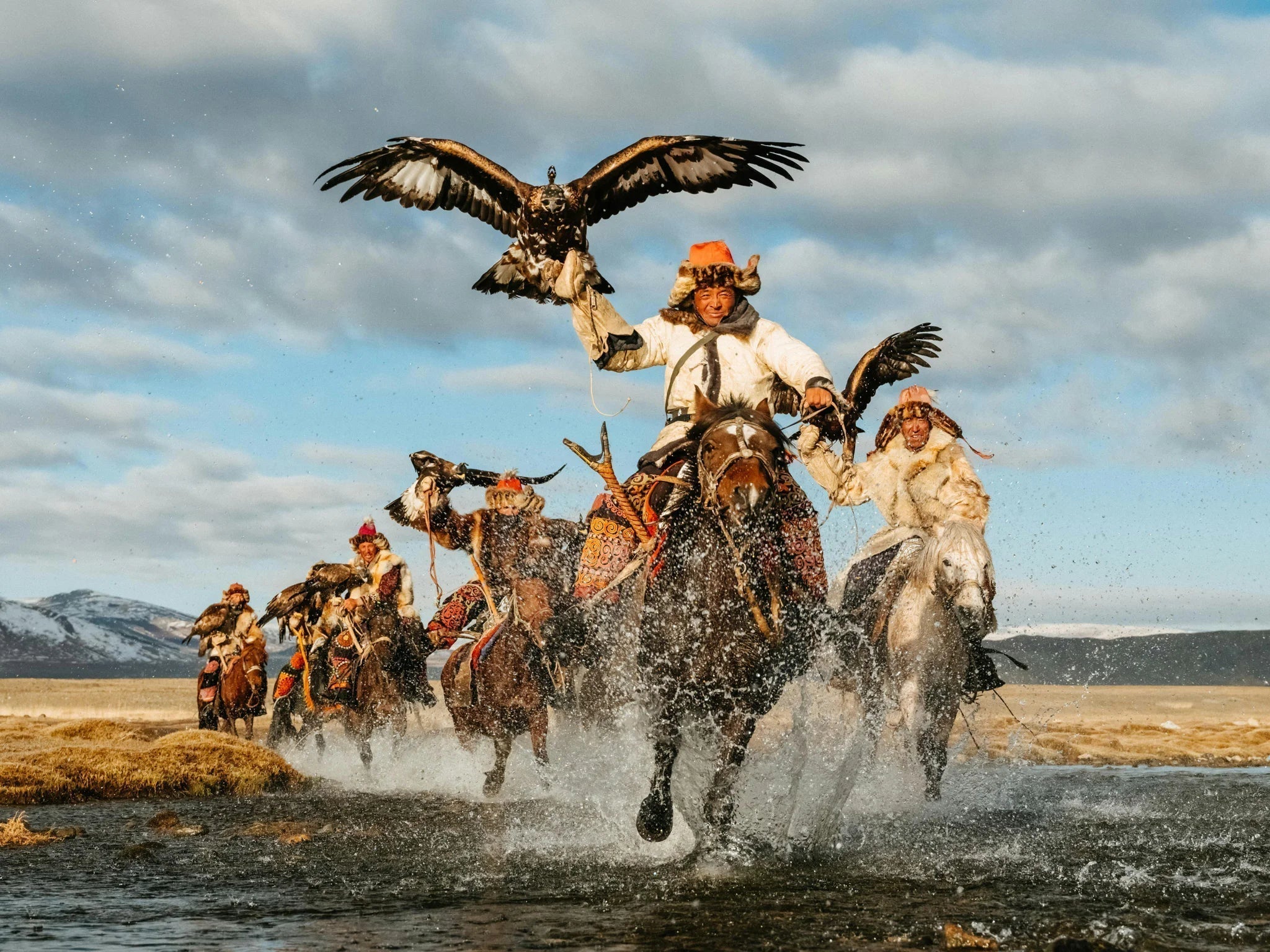 LIVE YOUR ADVENTURE: 10 Most Unique Luxury Adventure Experiences for the Modern Gentleman